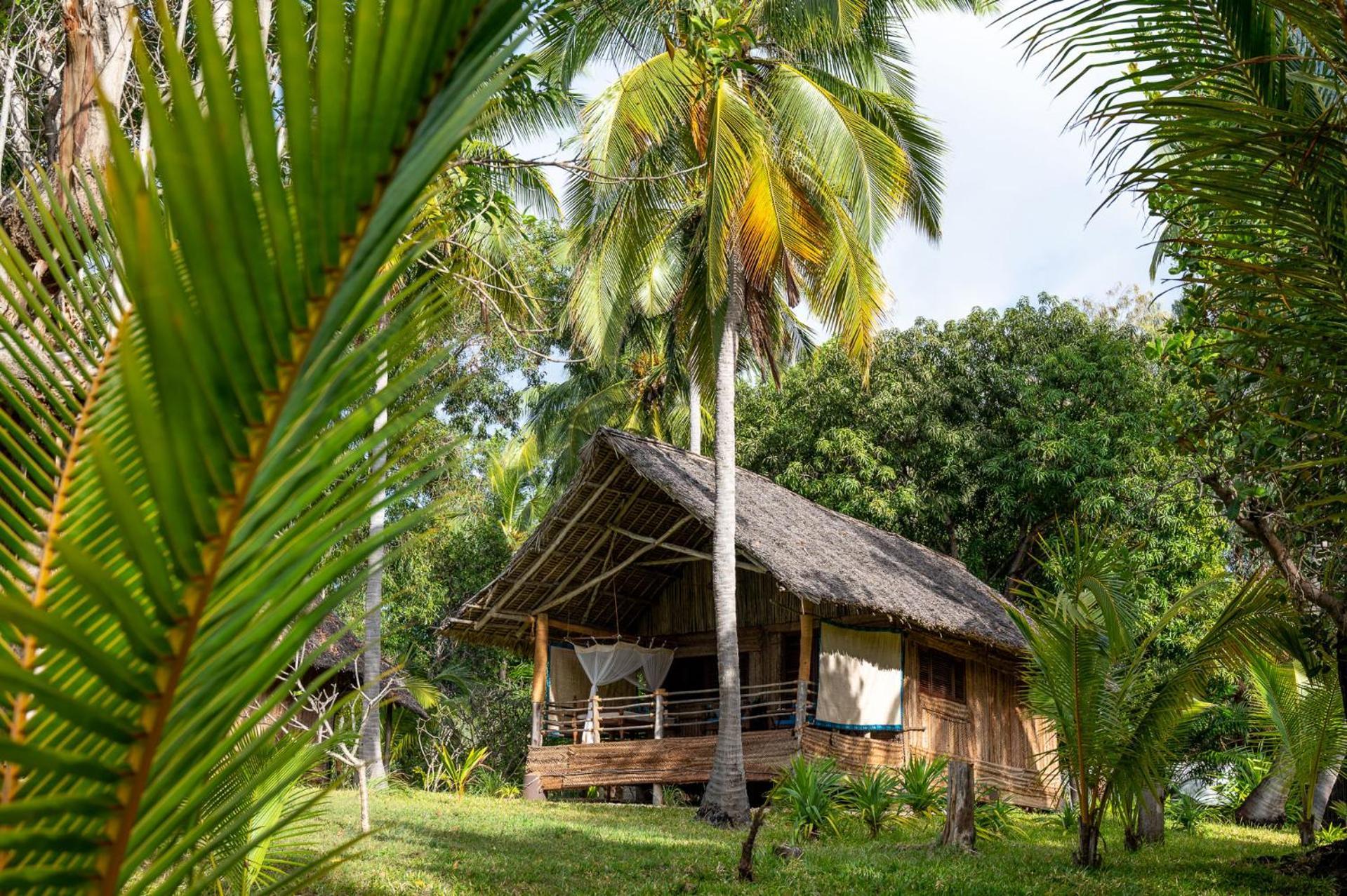 Pole Pole Bungalows Utende 外观 照片